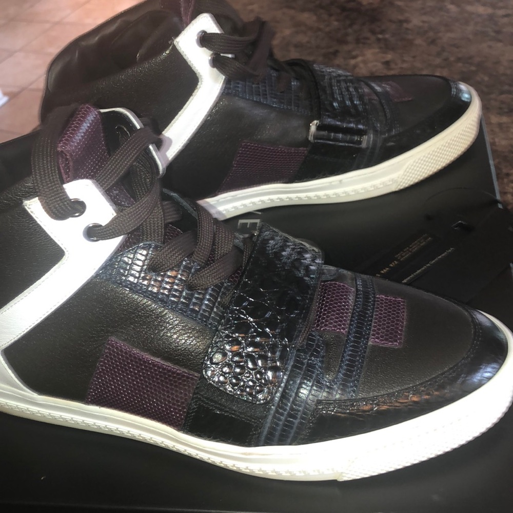 Versace sneakers - Picture 3 of 4